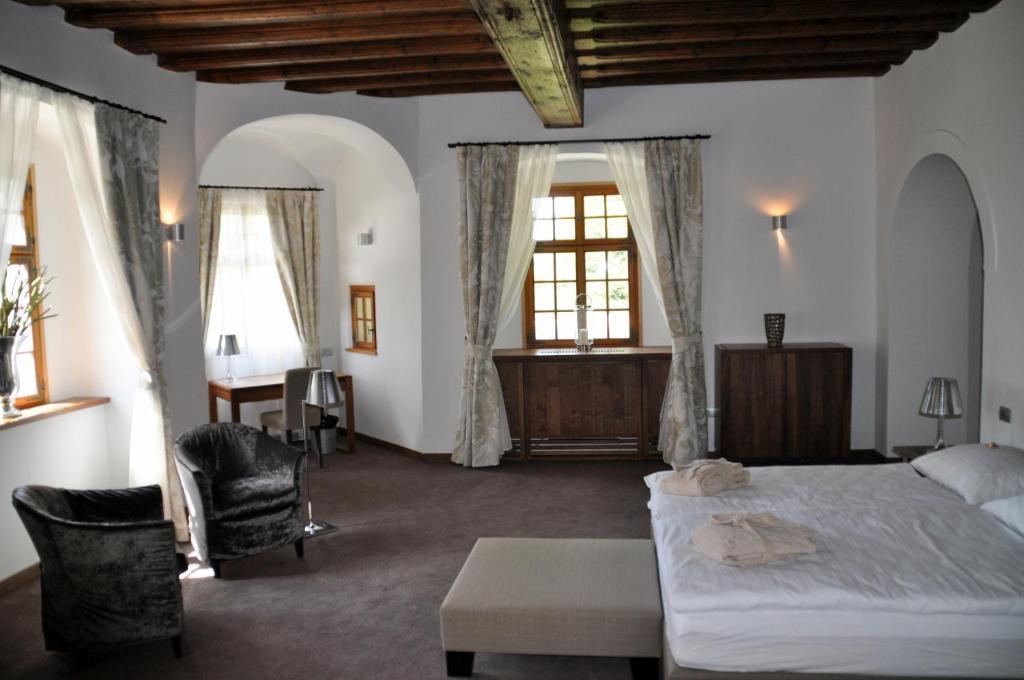 Lambergh Chateau & Hotel Dvorska Vas Zimmer foto