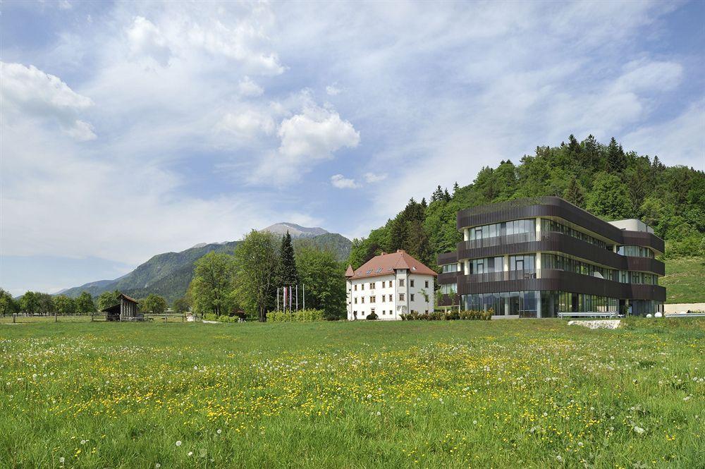 Lambergh Chateau & Hotel Dvorska Vas Exterior foto
